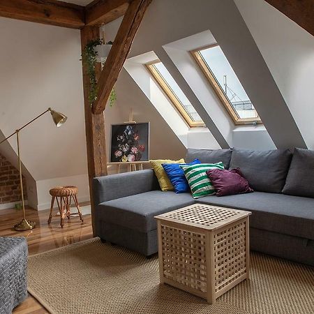Апартаменты Lazy Days Attic City Center Катовице Экстерьер фото