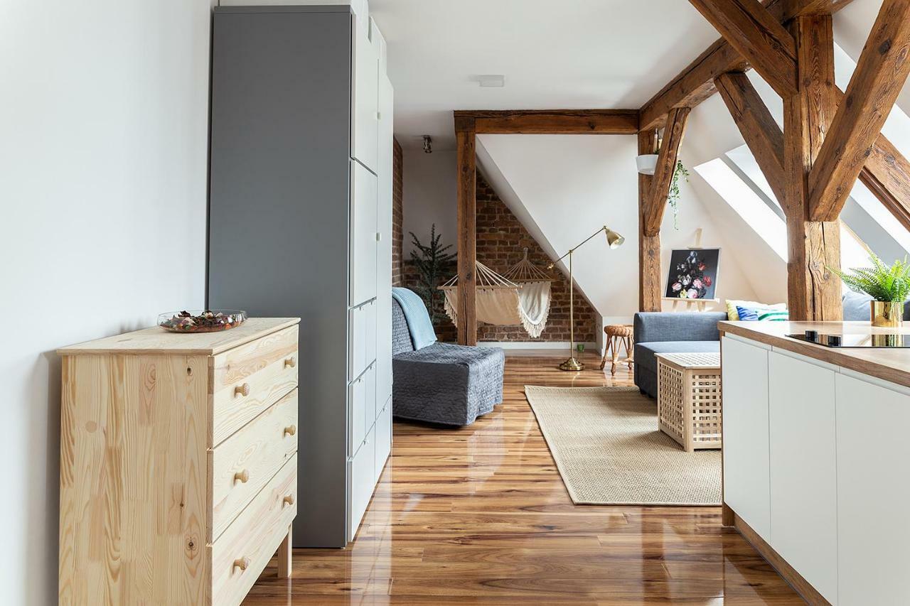 Апартаменты Lazy Days Attic City Center Катовице Экстерьер фото