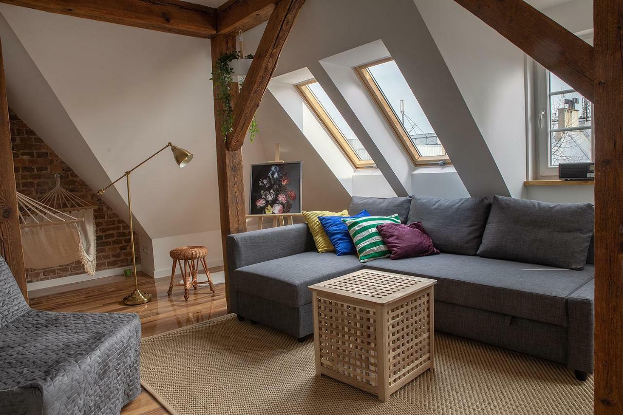 Апартаменты Lazy Days Attic City Center Катовице Экстерьер фото